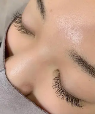 マツエク・マツパ KAINO 梅田店所属・辻本 綾香のマツエク・マツパデザイン