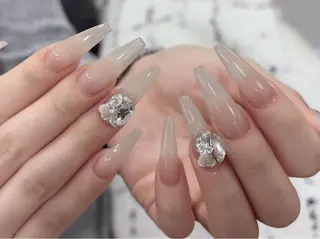 ネイル D-BEAUTY Nailsalonのネイルデザイン