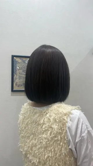カラー 萩原 彩音のヘアスタイル