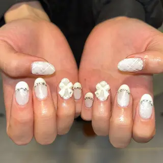 ネイル Kotone ｡:.ﾟஐ⋆*のネイルデザイン