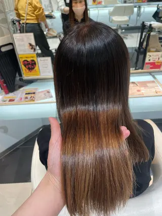 セミロング 髪質改善カラー 清利あやなのヘアスタイル