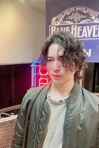 ショート パーマ メンズ ブルーヘブン TAKESHIのヘアスタイル