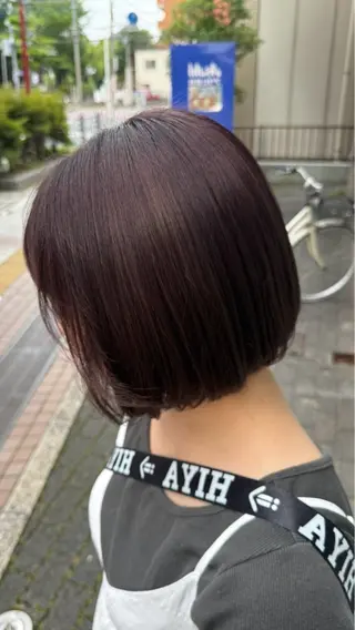 ミディアム カラー 向井 友菜のヘアスタイル