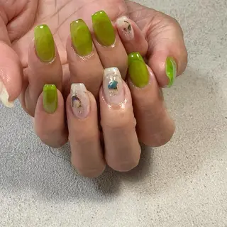 ネイル S♡JEWEL所属・S. JEWELのネイルデザイン