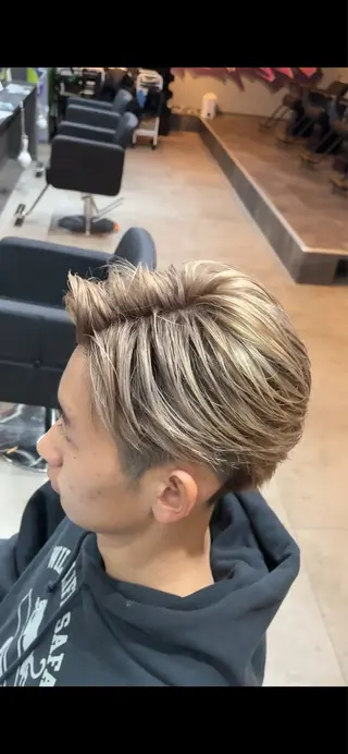 メンズ kearny 北千住所属・メンズパーマ縮毛矯正 🔥千咲斗のヘアスタイル