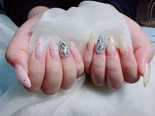 ネイル Yuxi Beauty salon 【ユーシィー ビューティ サロン】所属・ユーシーネイルサロン 池田公園店のネイルデザイン