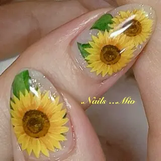 ネイル .Nails Mio 赤羽西ネイルサロンのネイルデザイン