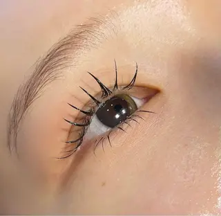 マツエク・マツパ Lily にしだのマツエク・マツパデザイン