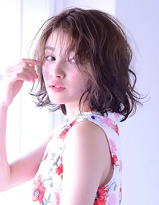 ミディアム カラー 下條 真のヘアスタイル