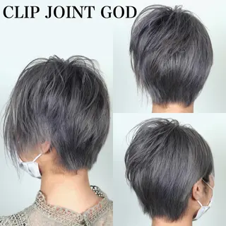 ショート カラー 秋葉 洸平のヘアスタイル