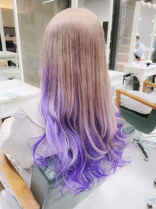 ロング カラー ヘアアレンジ 𝐑𝐈𝐍𝐊𝐀 🐣🩷のヘアスタイル