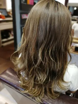 セミロング 山田 義人のヘアスタイル