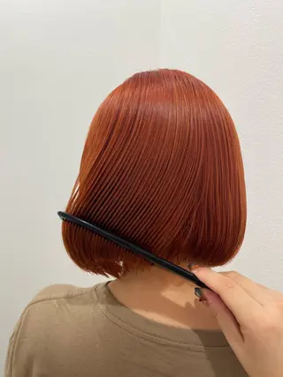 ショート カラー 藤野 凪沙のヘアスタイル