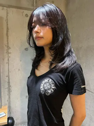 ミディアム カラー ハイトーン/顔まわり レイヤー/YUKAのヘアスタイル