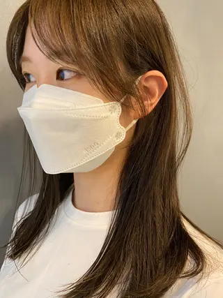 セミロング カラー SALOWIN 栄3丁目店所属・砂原 ひよりのヘアスタイル