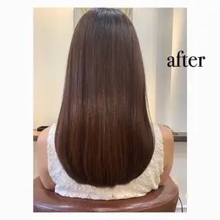 ロング ケアリスト 秋元のヘアスタイル