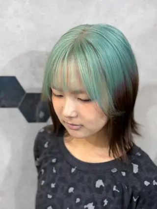 ミディアム ルーツカラー/ デザインカラー/井川のヘアスタイル