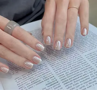 ネイル 小 雨のネイルデザイン