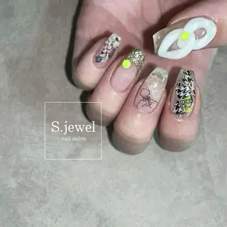 ネイル S♡JEWEL所属・S. JEWELのネイルデザイン
