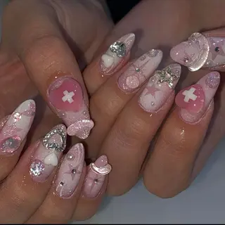 ネイル Lee Nailsのネイルデザイン