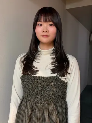 ロング 三浦 ふたばのヘアスタイル