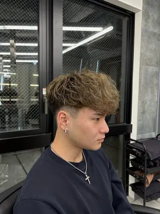 ミディアム パーマ メンズ 🔥ジャス/ メンズ特化美容師🔥のヘアスタイル