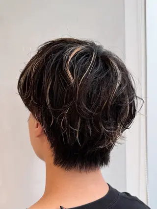 ショート カラー メンズ 渋谷レイヤーカット/ 暖色艶カラー🩵高橋のヘアスタイル