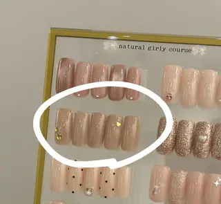 ネイル HONOMI 🌷のネイルデザイン