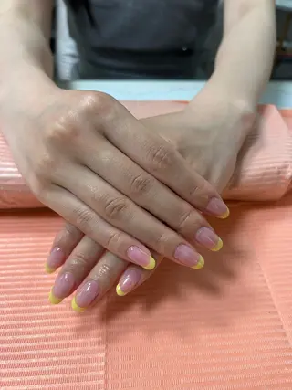 ネイル Eyelash & nail Buena 高円寺店所属・新人ネイリスト yuaのネイルデザイン