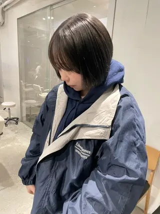 ショート カラー スパイラルパーマ 🌐hina⭐️のヘアスタイル