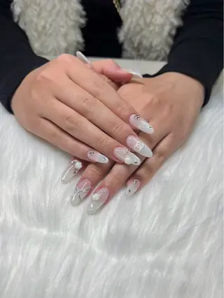 ネイル 【Laule‘a 】のネイルデザイン