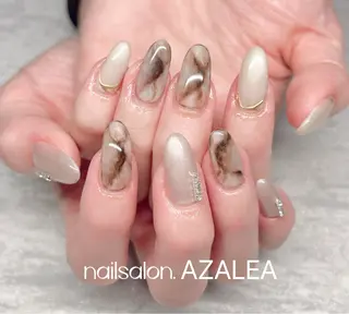 ネイル R inのネイルデザイン