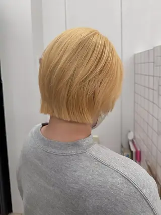 ショート カラー 関 京磨のヘアスタイル