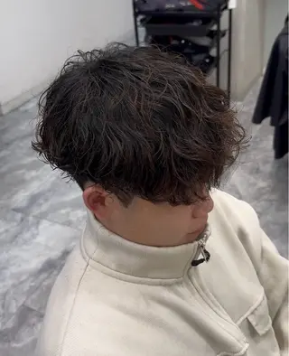 パーマ メンズ 杉村 一輝のヘアスタイル