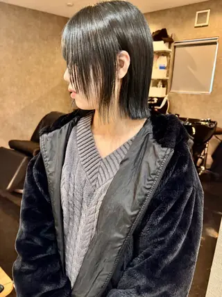 ショート コイデ リュウセイのヘアスタイル