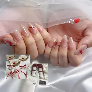 ネイル Amour所属・Misaki 🤍のネイルデザイン