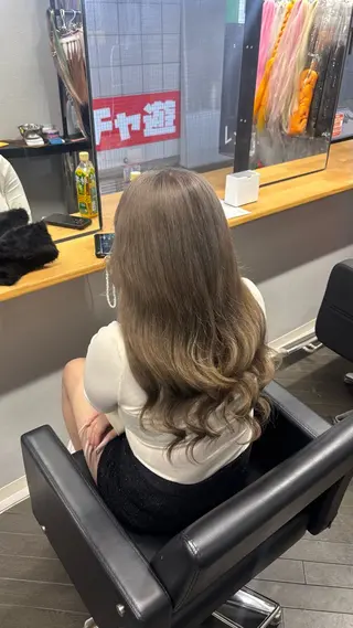 ロング カラー 朝斗/ブリーチなし ・Wカラー・エクステのヘアスタイル