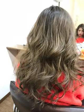 セミロング アンダーバーホワイト_WHITE所属・_WHITE芝本 賢吾【天王寺店】のヘアスタイル