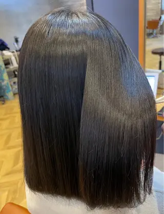 ミディアム カラー COAPLUSCHIBA所属・小西 鈴奈のヘアスタイル