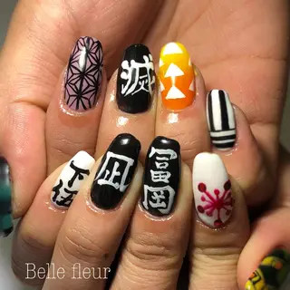 セミロング ネイル Belle fleurのネイルデザイン