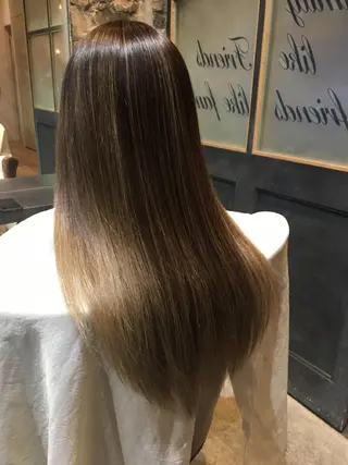 ロング 髪質改善特化型美容院 森田のヘアスタイル