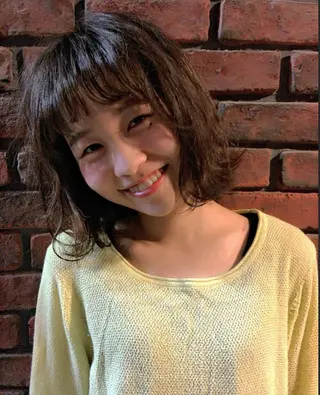 ミディアム カラー nakahara madokaのヘアスタイル