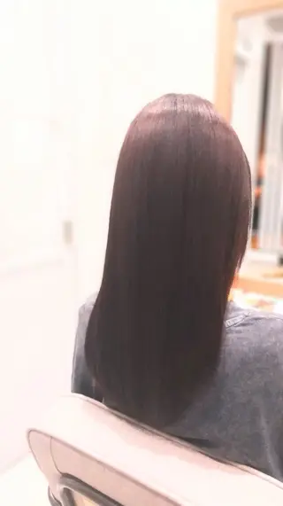 セミロング 髪質改善 salon セキグチのヘアスタイル