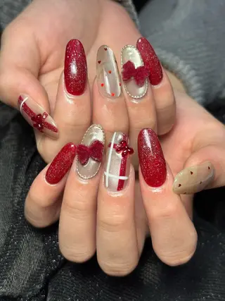 ネイル ✴︎ Delightのネイルデザイン