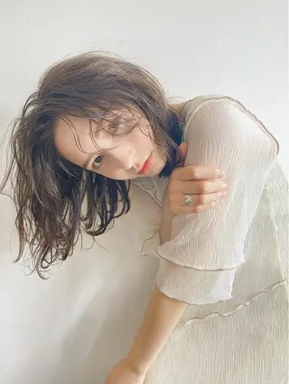 ミディアム カラー 渋谷/韓国風 西原直樹のヘアスタイル