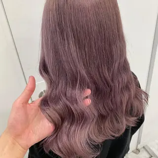 セミロング カラー Ella所属・nana【艶髪】/ レイヤー/縮毛矯正のヘアスタイル