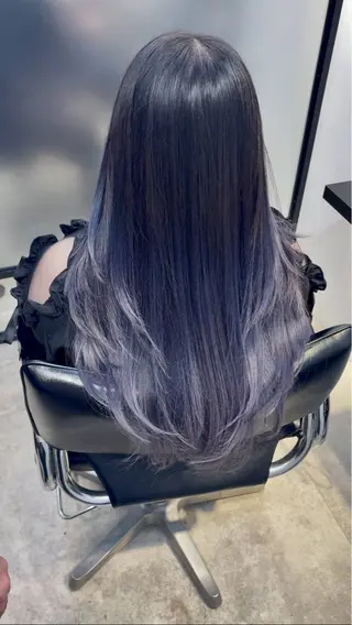 ロング カラー 及川シゲル 髪質改善講師のヘアスタイル