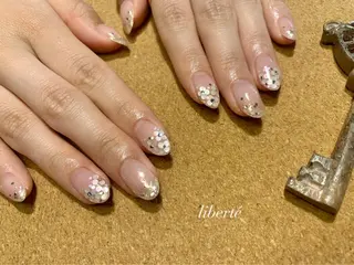 ネイル liberté (リベルテ)のネイルデザイン
