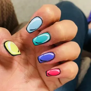 ネイル INF ネイルサロンのネイルデザイン