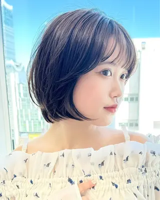 ショート カラー 💍新宿ショート 💍岩田莉奈のヘアスタイル